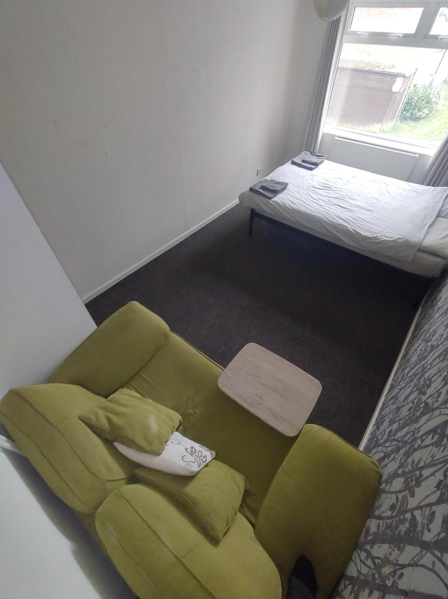 Homestay Near A Station And Park Birmingham Kültér fotó
